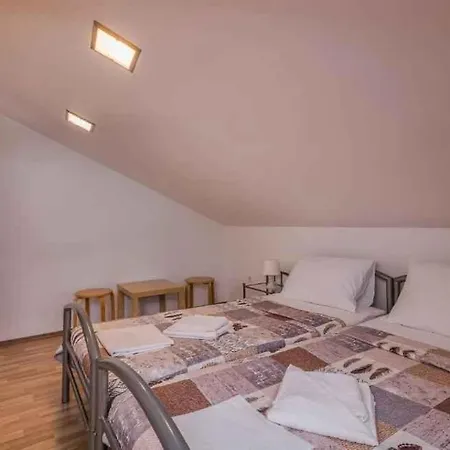 In - Insel Krk 53832 Apartment Njivice